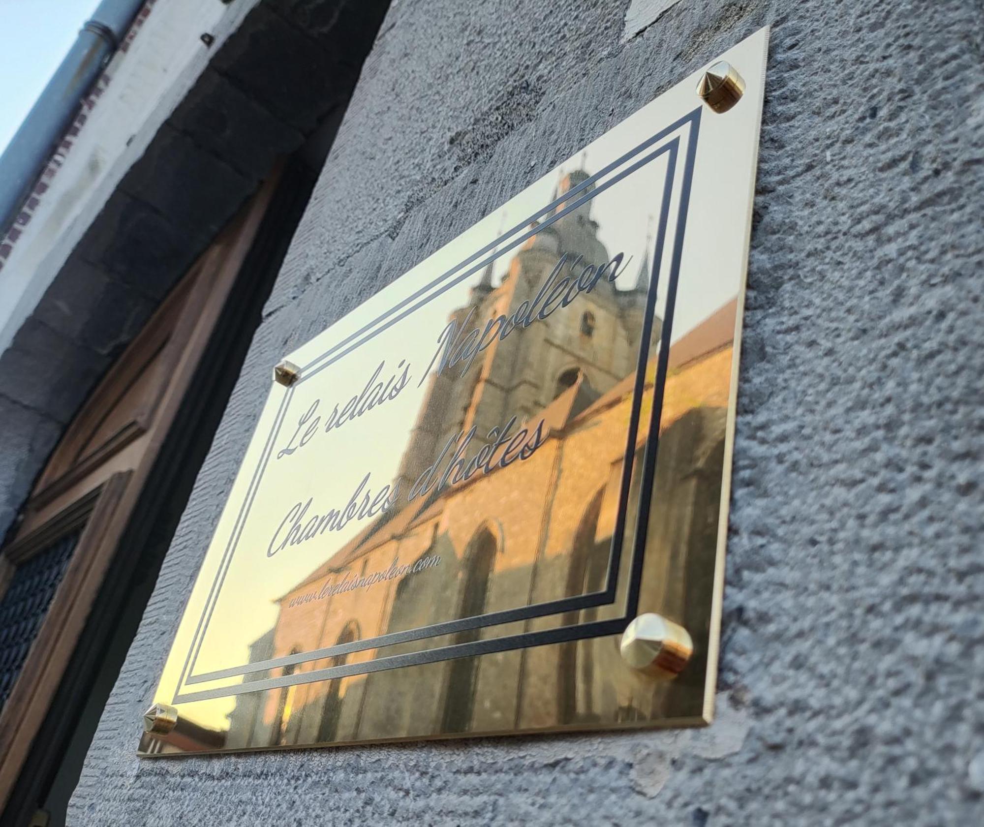 Le Relais Napoleon Bed & Breakfast Avesnes-sur-Helpe Exterior photo