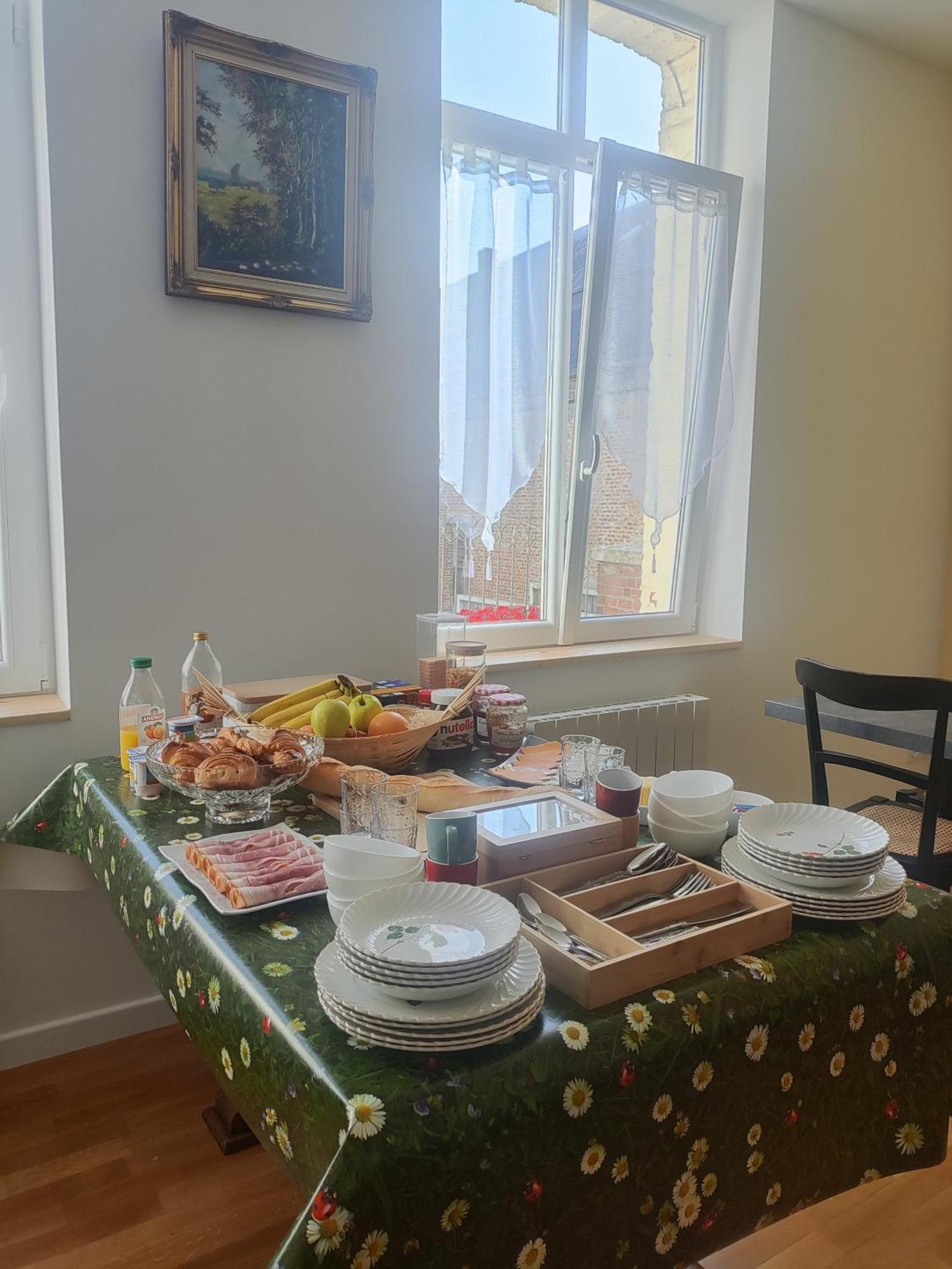 Le Relais Napoleon Bed & Breakfast Avesnes-sur-Helpe Exterior photo