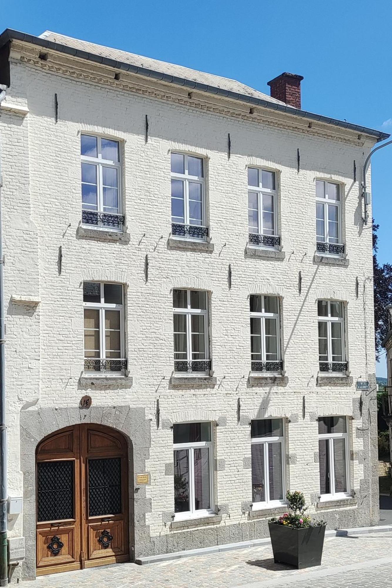 Le Relais Napoleon Bed & Breakfast Avesnes-sur-Helpe Exterior photo